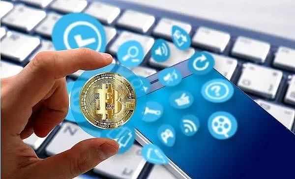 比特币能否问鼎全球货币宝座？一位老韭菜的十年观察